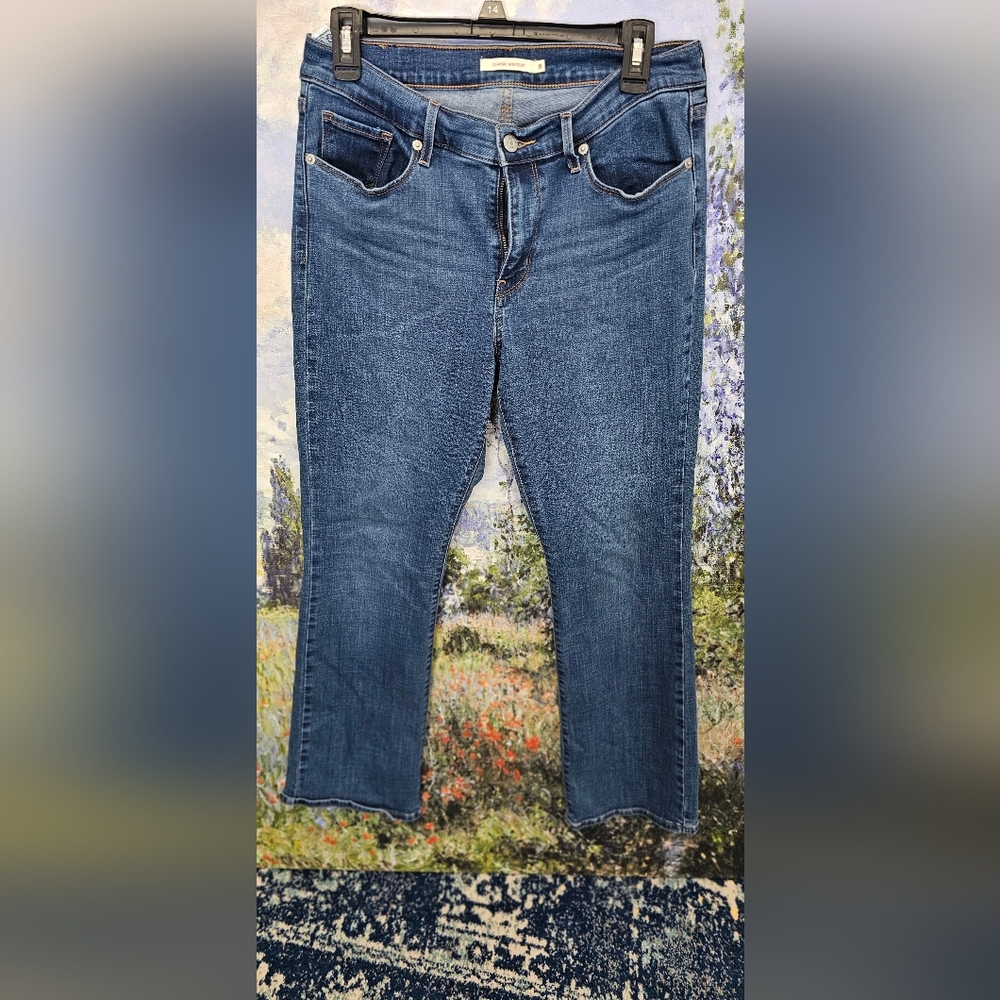 Women's Blue Jeans